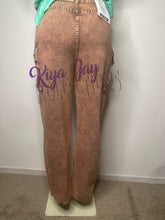 Load image into Gallery viewer, Cargo Jeans
